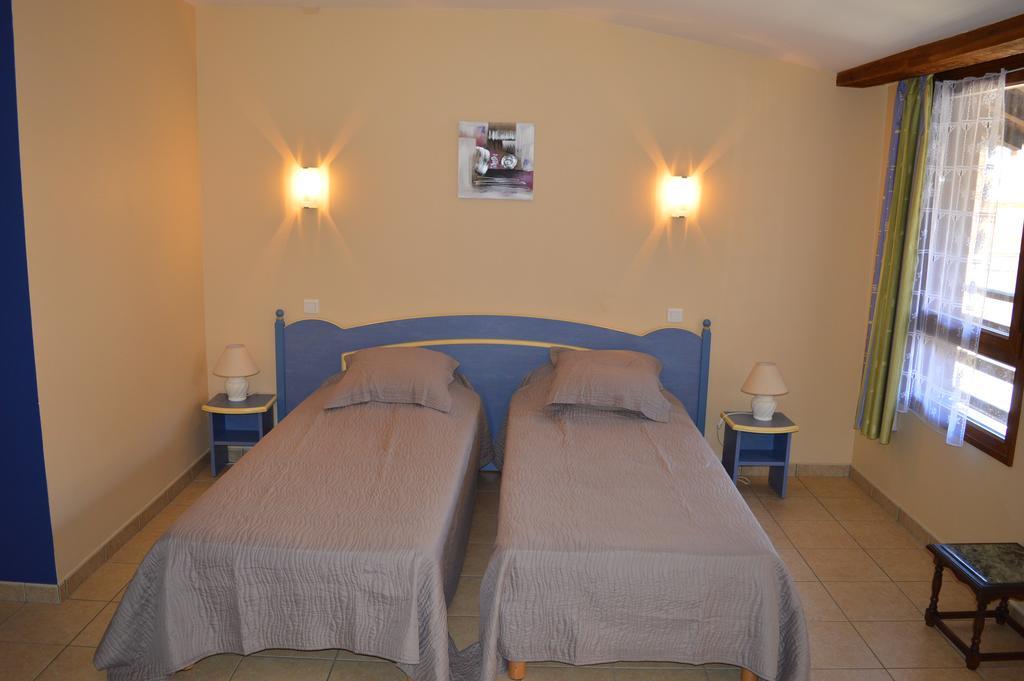 Côté Midi Chambre d'hôte Chaneins Extérieur photo