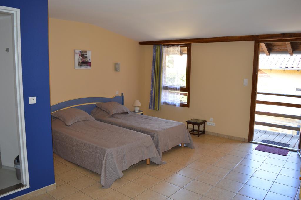 Côté Midi Chambre d'hôte Chaneins Extérieur photo
