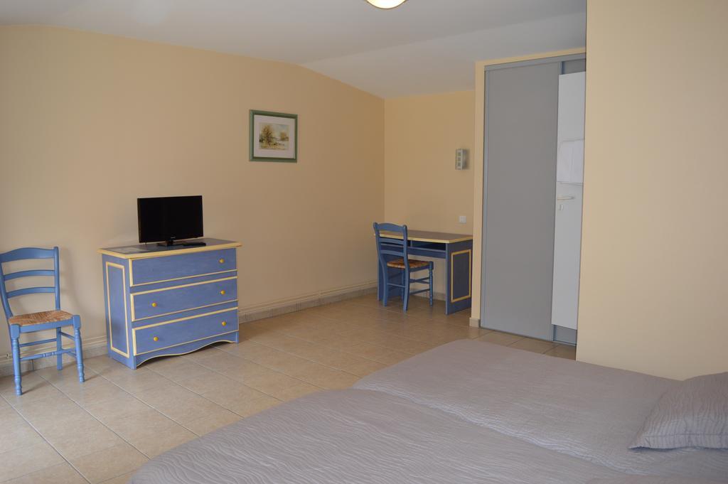 Côté Midi Chambre d'hôte Chaneins Extérieur photo