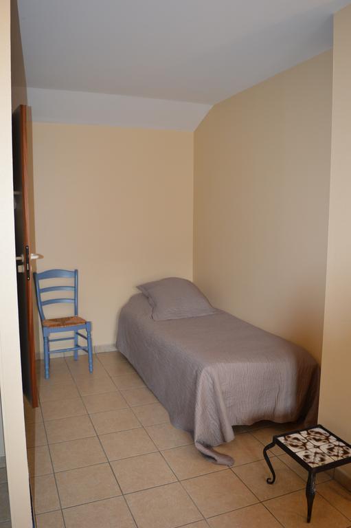 Côté Midi Chambre d'hôte Chaneins Extérieur photo